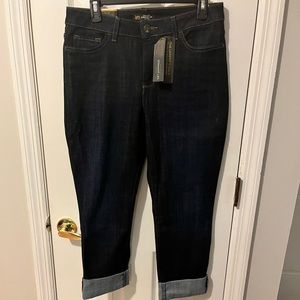 NWT lee straight leg jeans. Size 10 Petite